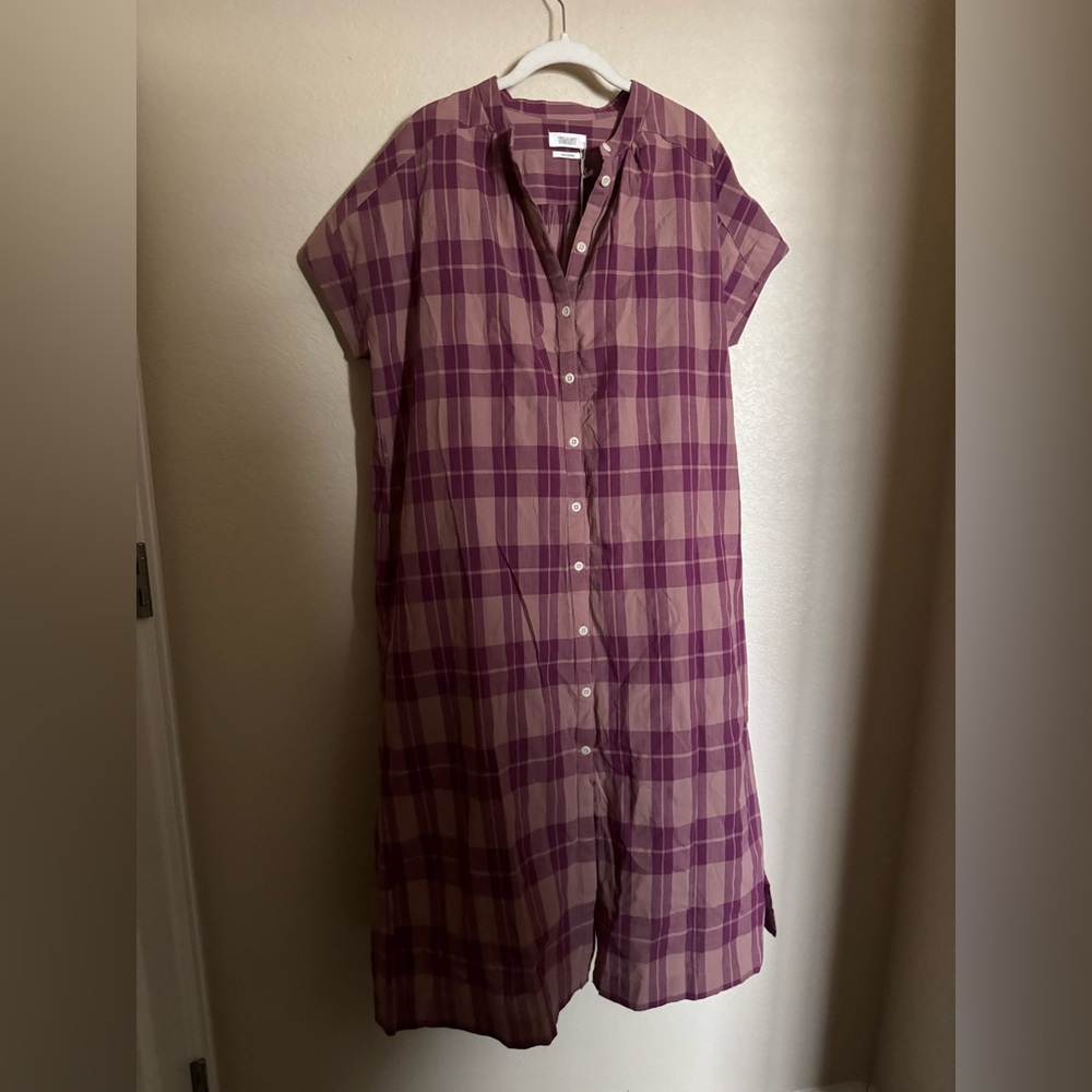 Button-Front Midi Dress in Pink Plaid - Picture 2 of 7